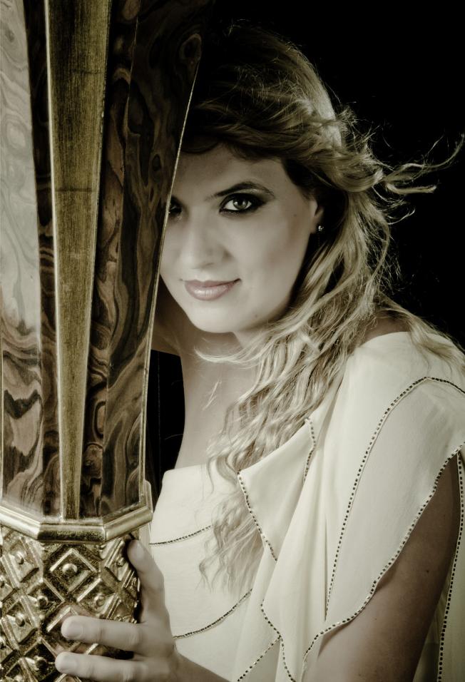 Arpista Harpist SARA TERZANO